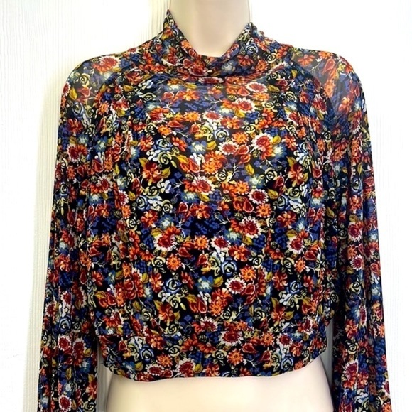 Free People - All Dolled Up Black Floral Print Mesh Long Sleeve Crop Top Size XS - Picture 3 of 15
